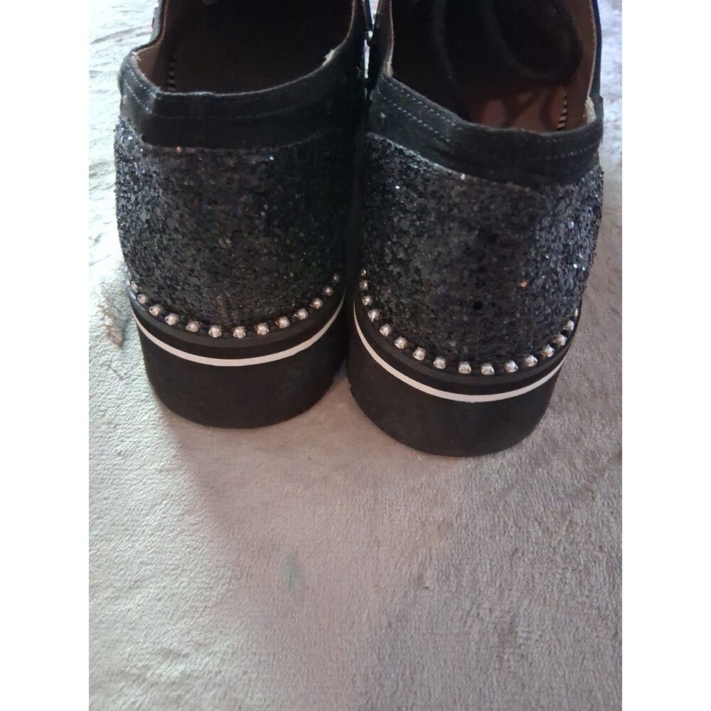 Betsey Johnson Black LaceUp Flats Heart Floral Studded & Glitter Accents Sz 10M - Picture 4 of 8